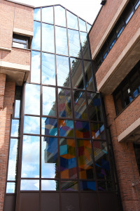 Glasfassade des Gasteig-Treppenhauses (© Peter Martl)